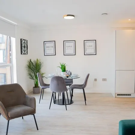 Salford Heaven - Modern 2 Bedroom *