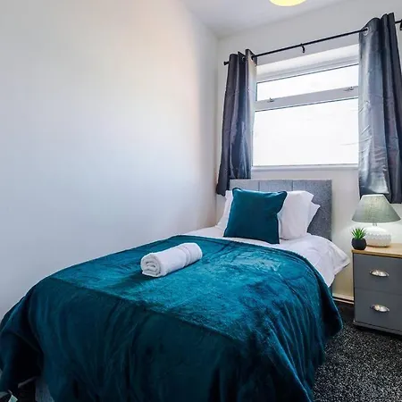 Διαμέρισμα Cosy & Bright 2 Bedroom House