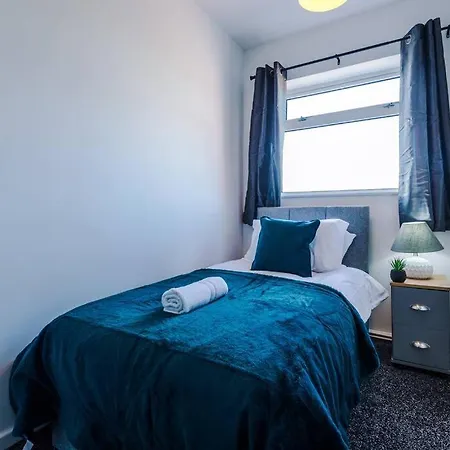 Cosy & Bright 2 Bedroom House Lejlighed Manchester