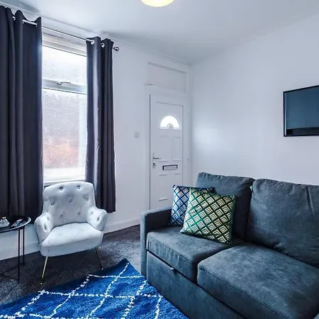 Luxurious Living 2 Bedroom