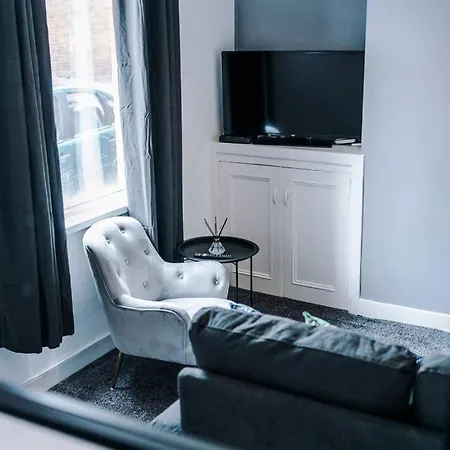 Prázdninový dům Luxurious Living 2 Bedroom *