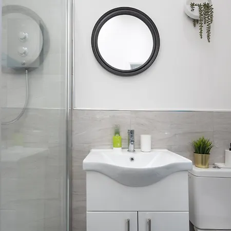 Santorini Blues By Cefas - Free Parking - - Near Airport *