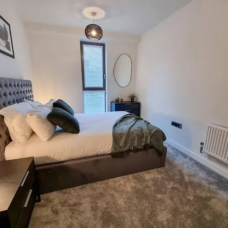 Prázdninový dům Stunning 4-bedroom Townhouse With Free Parking Manchester