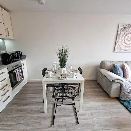 2 Bed Ancoats Centre Flat By Superhost *