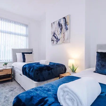 Casa vacanze Sleek And Stylish 3 Bedroom *