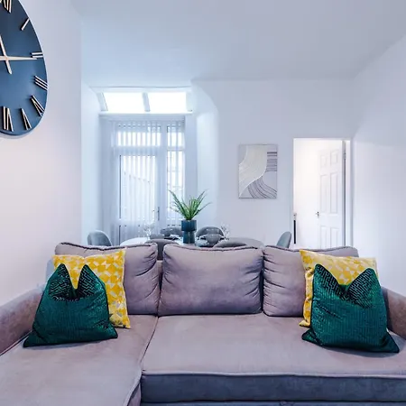 Casa vacanze Sleek And Stylish 3 Bedroom Manchester