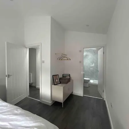 Appartamento Your Manga House Near Coop Live Ethihad *