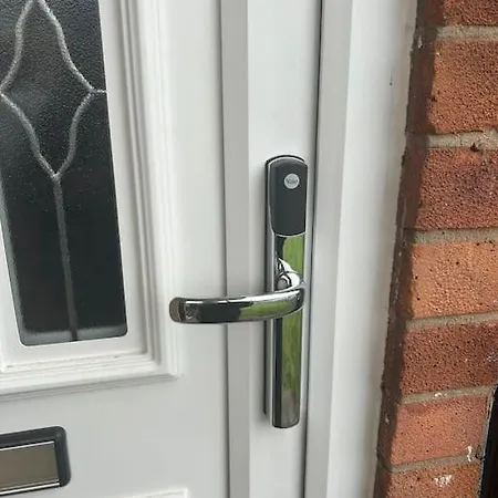 Your Manga House Near Coop Live Ethihad Appartamento *