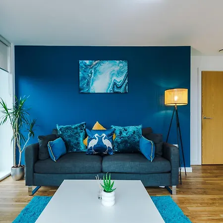 דירה Lux Livin' - Luxury 2 Bed With Skyline View & 24 Hour Gym מנצ'סטר