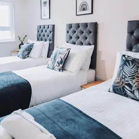 Ideal Near Old Trafford Manchester