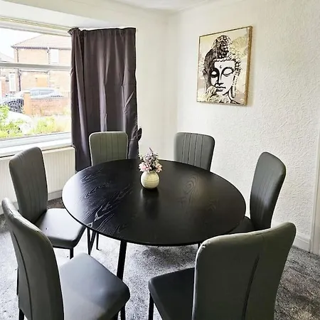 Апартаменты Audenshaw, Манчестер