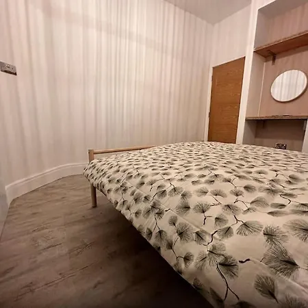 Urban Oasis 2 Bed Appartamento *