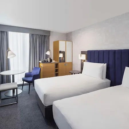Doubletree By Hilton Piccadilly Hotel Manchester