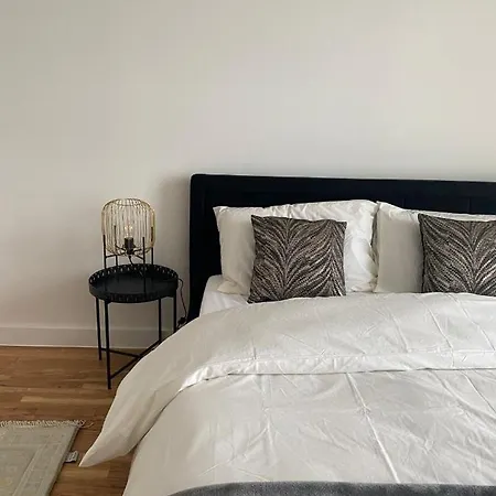 Penthouse With Balcony Views * Manchester