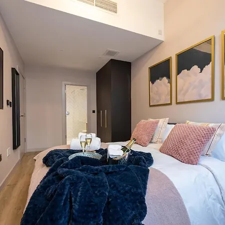 Apartment Charlotte House By Coqoon *