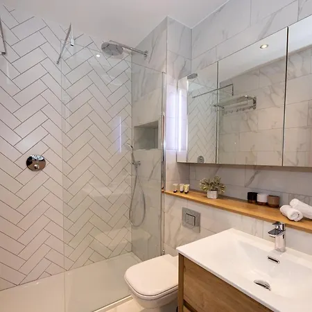 Charlotte House By Coqoon Apartment *