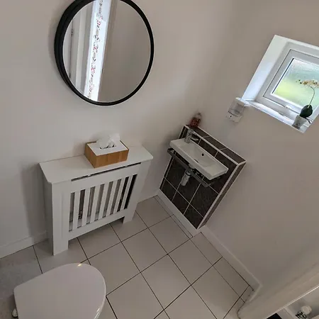 Commonwealth Free Parking 3 Bed 2 Bath アパート