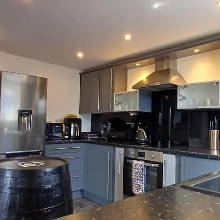 Modern Penthouse 3 Bed 2 Bath Apt * Mánchester