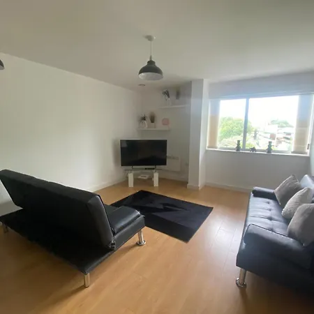 Media Stopzzz Apartment