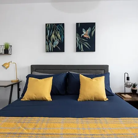 The Stanbury By Coqoon Manchester