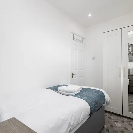 Cosy Retreats Central, Netflix, Free Parking Manchester