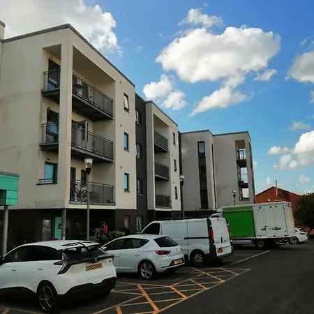 Savoy Court בית אירוח מנצ'סטר