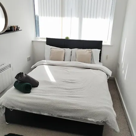 Media Stopzzz Apartment