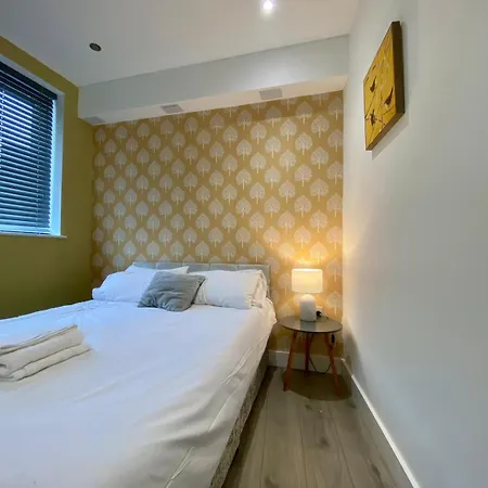 Uniquejoe Apartament *