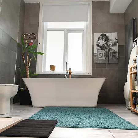 Séjour chez l'habitant Audenshaw Spacious Double
