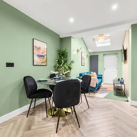 Amazonian Luxury Family Mcr Centre Etihad Free Parking * مانشستر