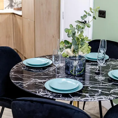 Amazonian Luxury Family Mcr Centre Etihad Free Parking Holiday home *