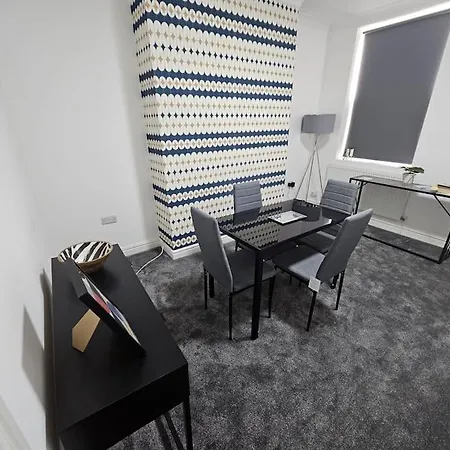 アパート Spacious 6 Bed-r Great Amenities マンチェスター