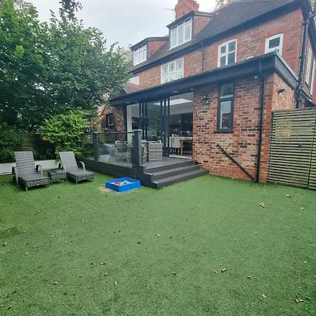 Hot Tub Free Parking Large Edwardian * Manchester