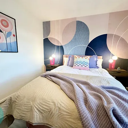 아파트 Charming 2br Swinton House -close To Center 맨체스터