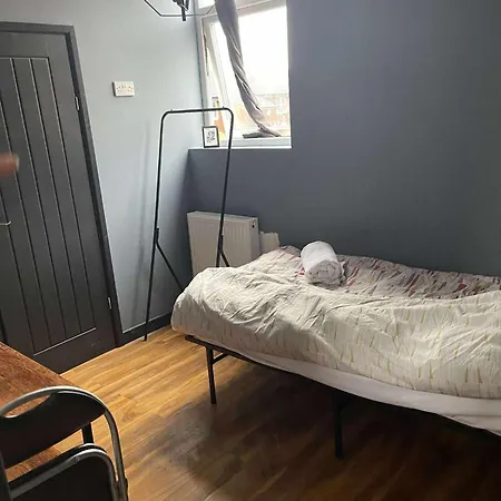 Πανσιόν Single With Private Bathroom Μάντσεστερ