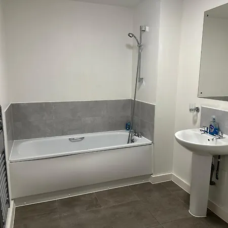 Large Modern 2bedroom Stunning River Irwell Views * Манчестер