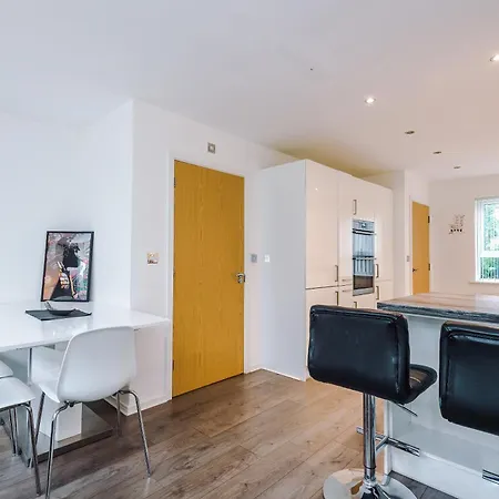 The Clover Townhouse Holiday home Manchester