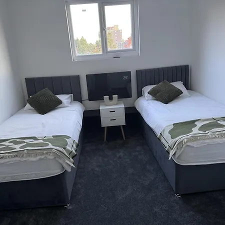 Sleeps 5 With Parking