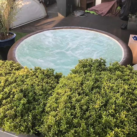 Ancoats Getaway With Terrace And Hot Tub Apartment *