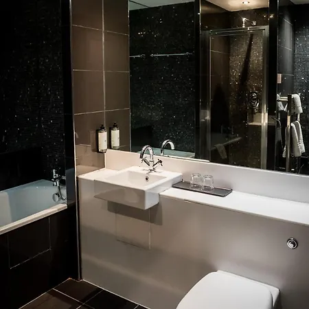 Отель The Townhouse