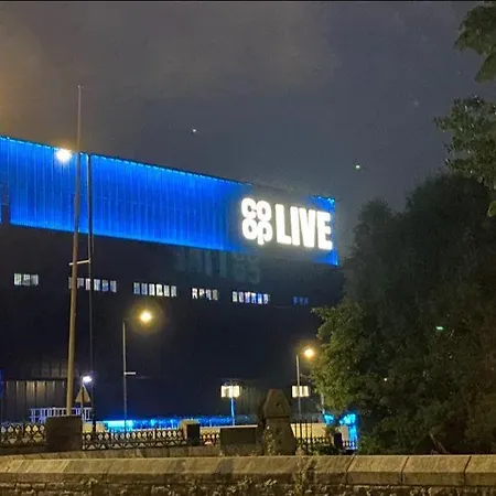 Σπίτι διακοπών Live Coop Apartment-entire House With Free Parking And Garden- Etihad Stadium Μάντσεστερ