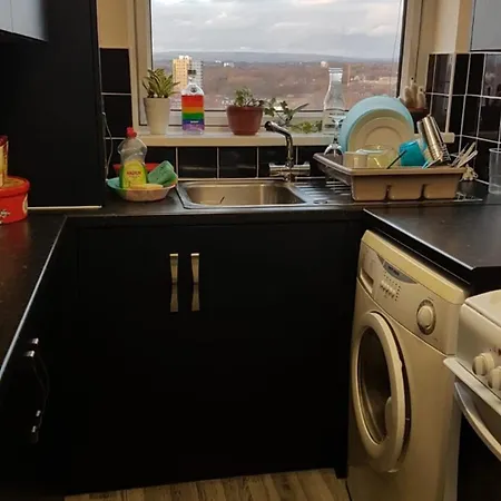 With Private Bathroom Very Close To City Centre * Manchester