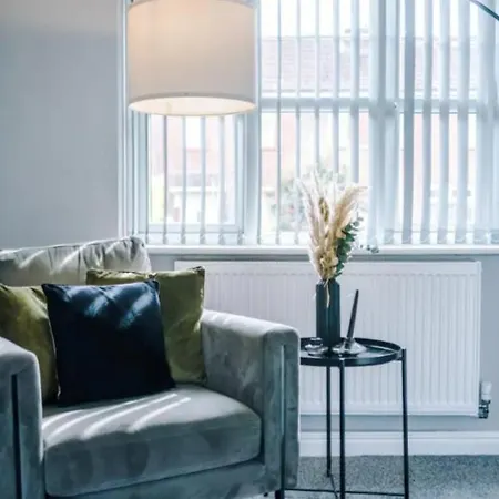 別荘 Lux 3 Bed 10 Mins From Centre - Parking & Netflix マンチェスター