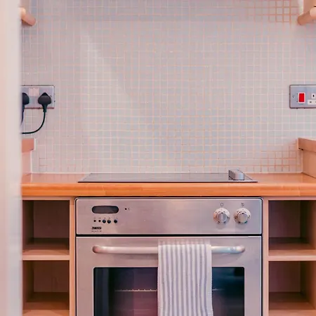 شقة Chic Georgian Flat In