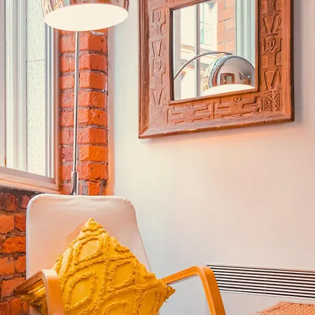 Chic Georgian Flat In * 맨체스터