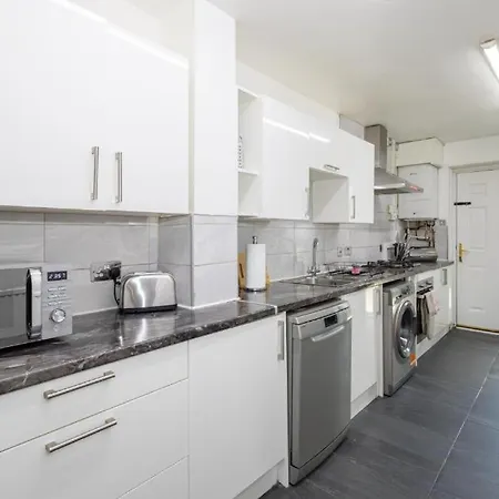 بيت للعطل Townhouse In Old Trafford *