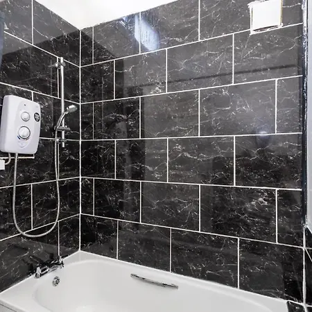 Townhouse In Old Trafford * مانشستر