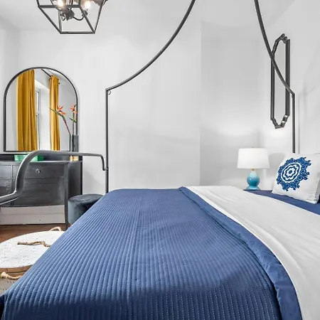 Large & Stylish Townhouse King Beds&free Parking *