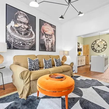 Large & Stylish Townhouse King Beds&free Parking Manchester