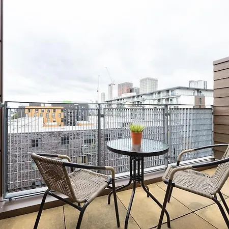 Near Centre,penthouse,etihad ,cooplive Манчестер